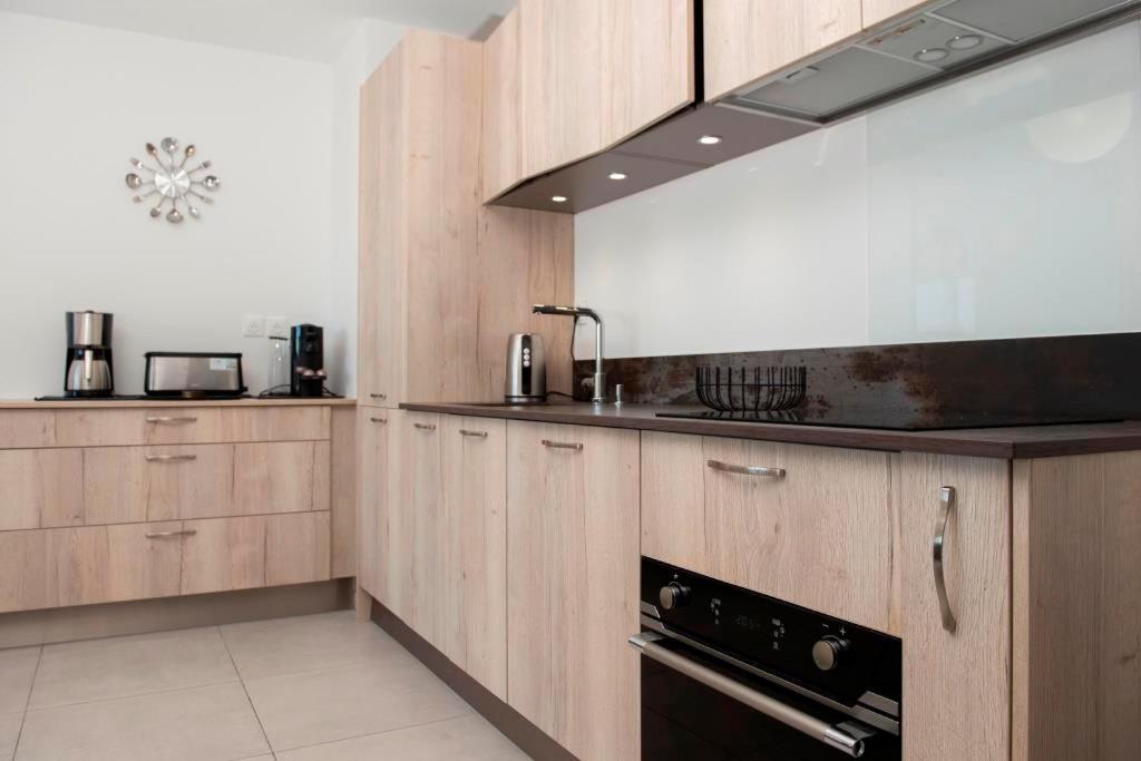 Blue Pearl A008 Apartment Nice